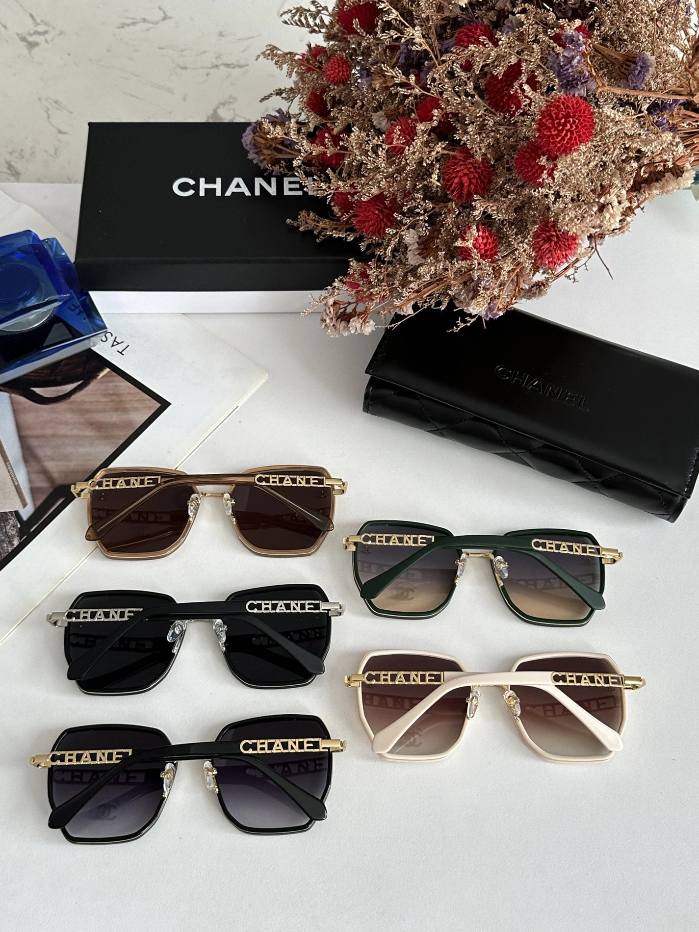 Chanel AAA Quality Sunglasses Bright 285