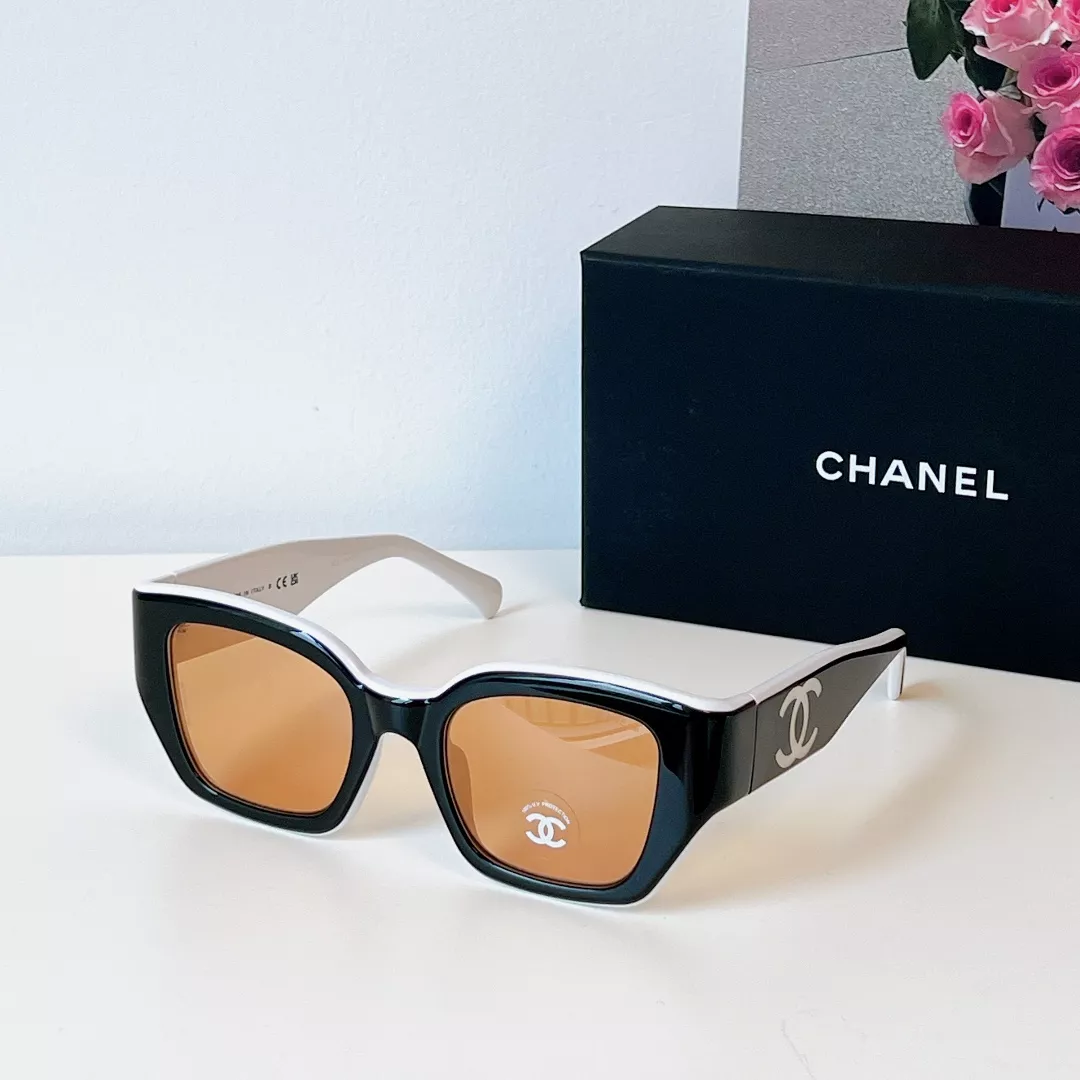 Chanel AAA Quality Sunglasses Bright 5432