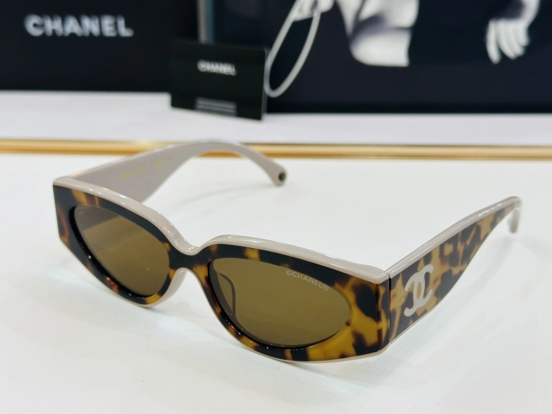 Chanel AAA Quality Sunglasses Classic 3463