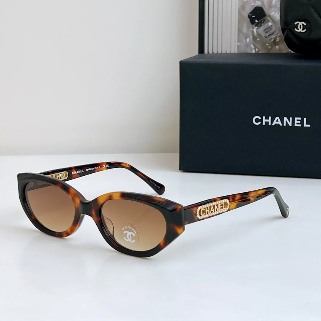 Chanel AAA Quality Sunglasses Classic 614
