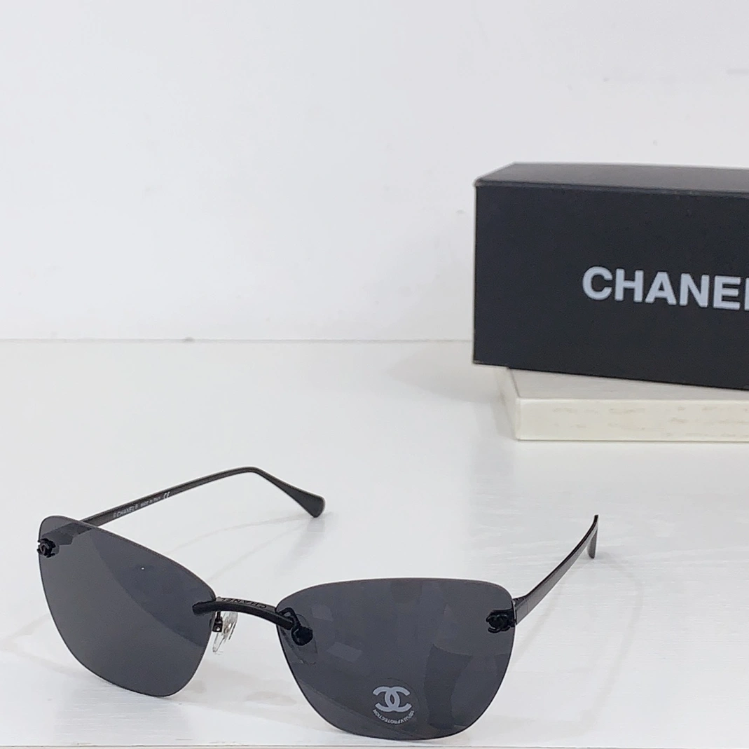 Chanel AAA Quality Sunglasses Comfortable 182