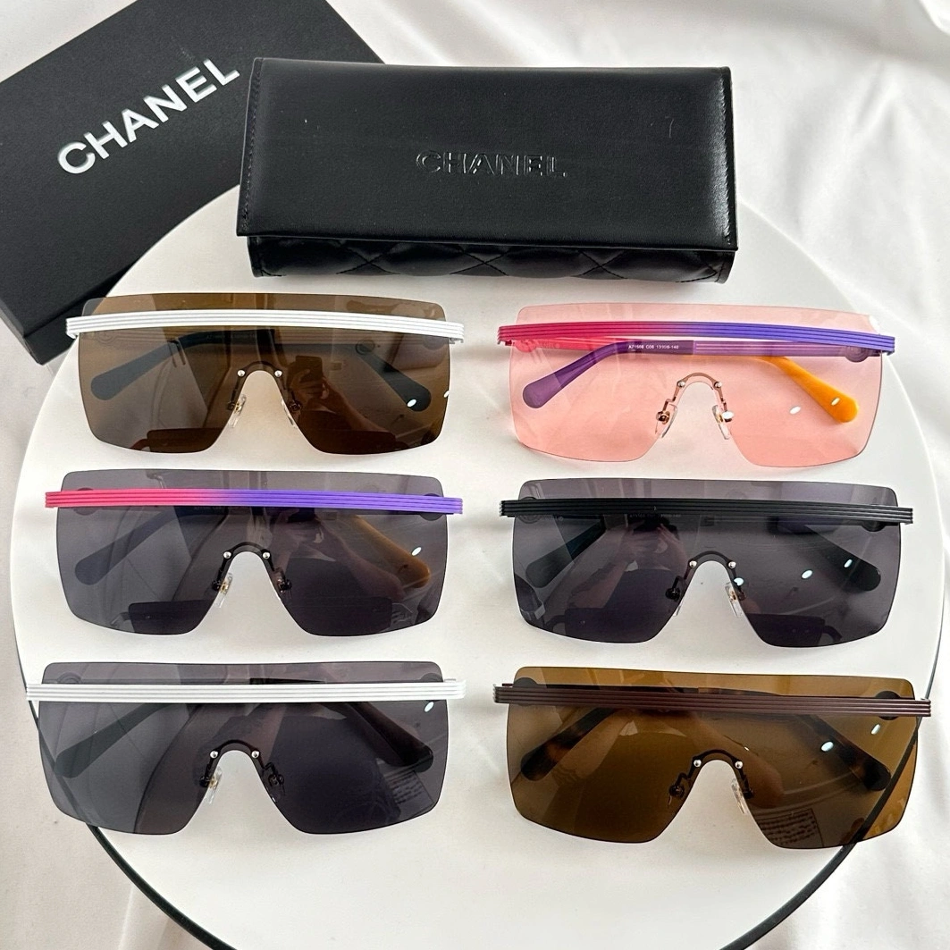 Chanel AAA Quality Sunglasses Comfortable 7442