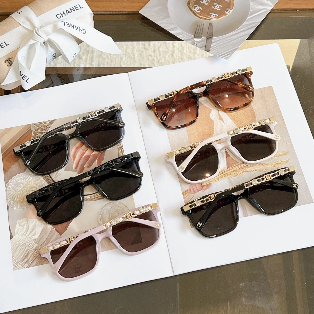 Chanel AAA Quality Sunglasses Cozy 1836
