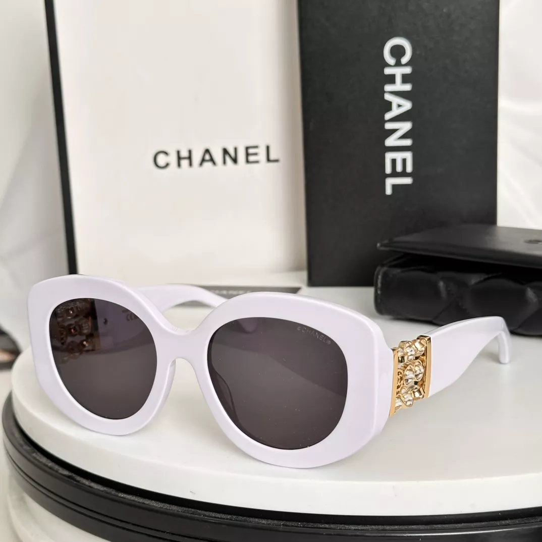 Chanel AAA Quality Sunglasses Cozy 2856
