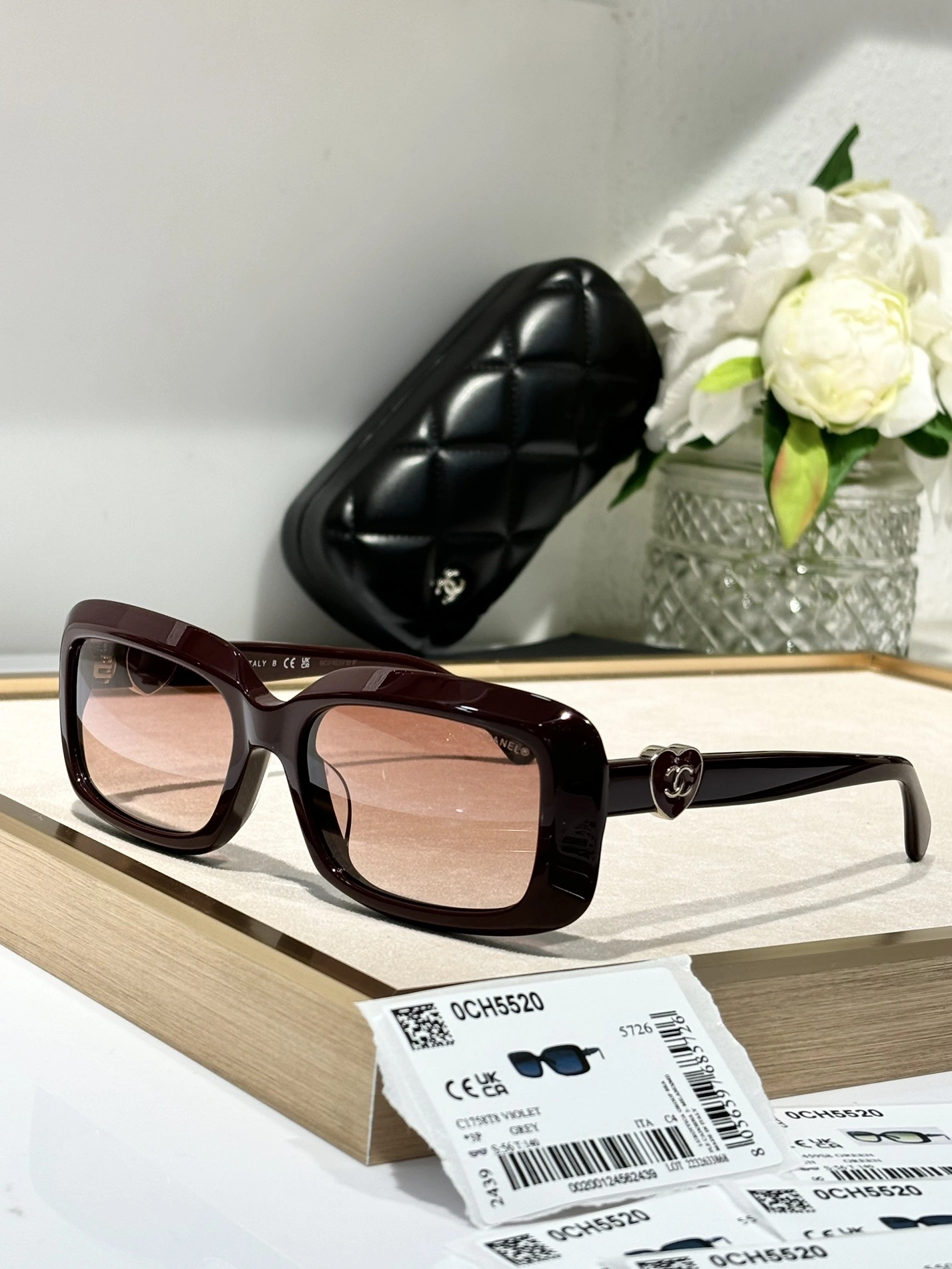 Chanel AAA Quality Sunglasses DailyWear 3555