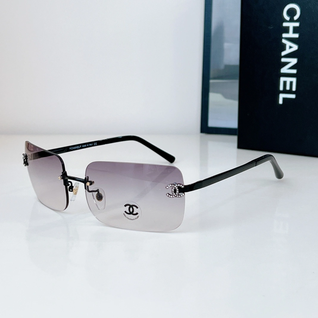 Chanel AAA Quality Sunglasses DailyWear 4647