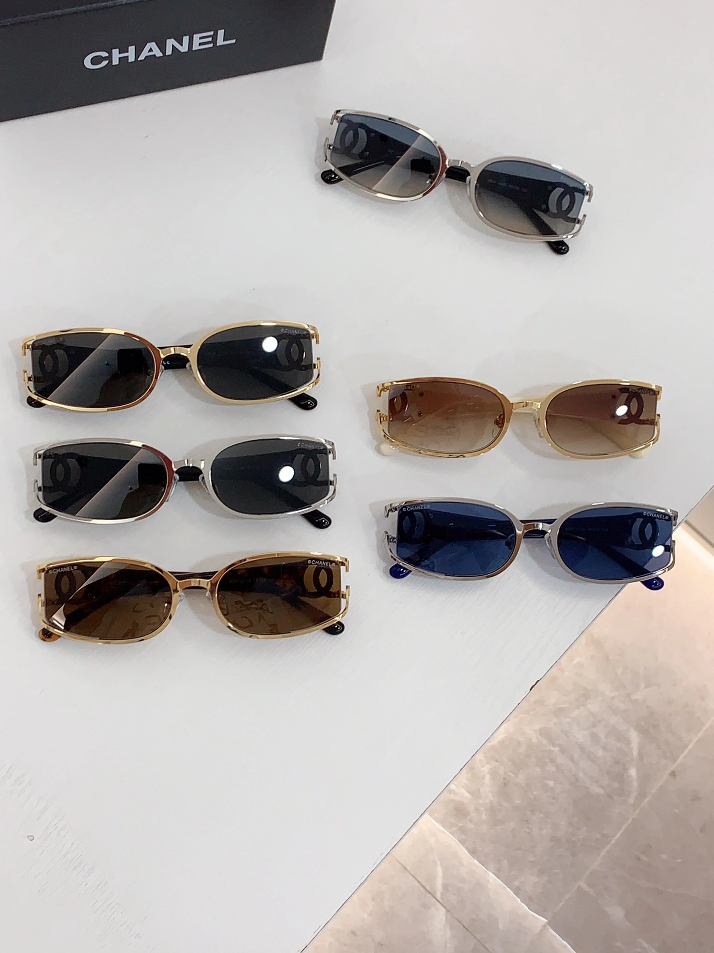 Chanel AAA Quality Sunglasses Durable 7187