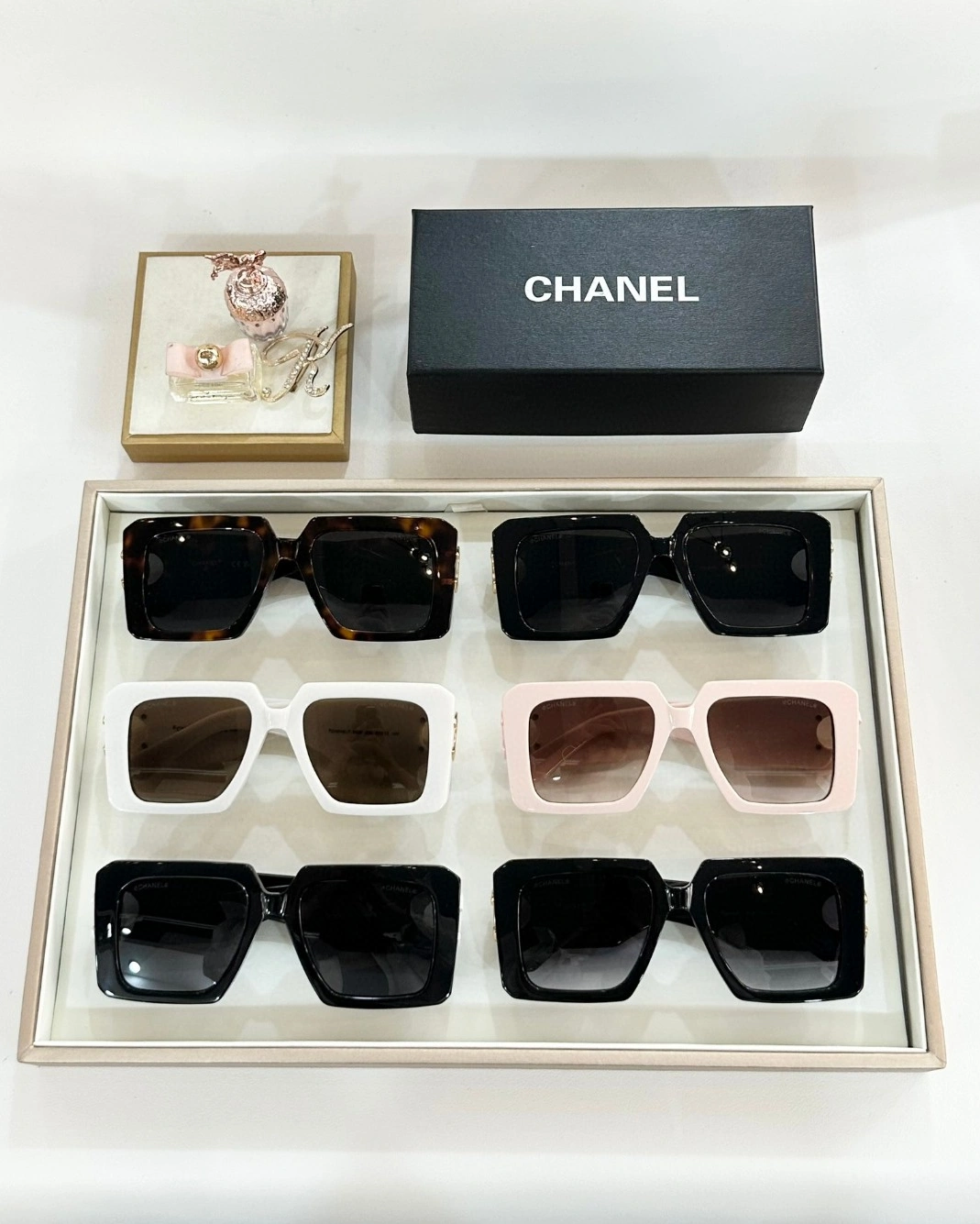 Chanel AAA Quality Sunglasses Fashionable 6837
