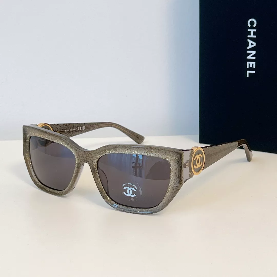 Chanel AAA Quality Sunglasses Flexible 8970