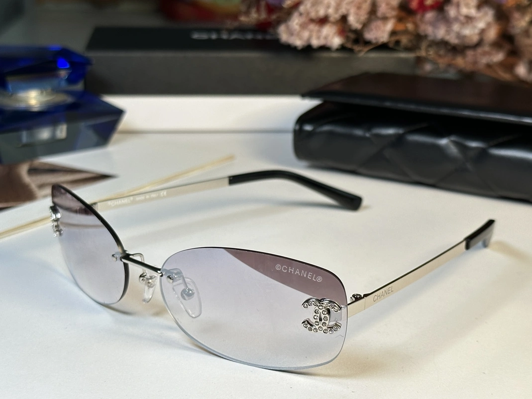 Chanel AAA Quality Sunglasses Functional 859