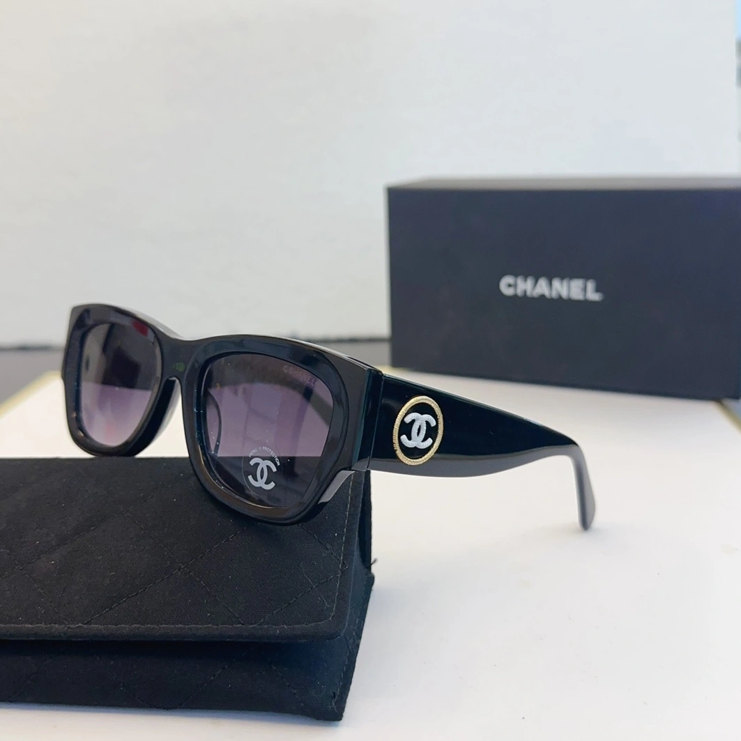Chanel AAA Quality Sunglasses GoAnywhere 8643