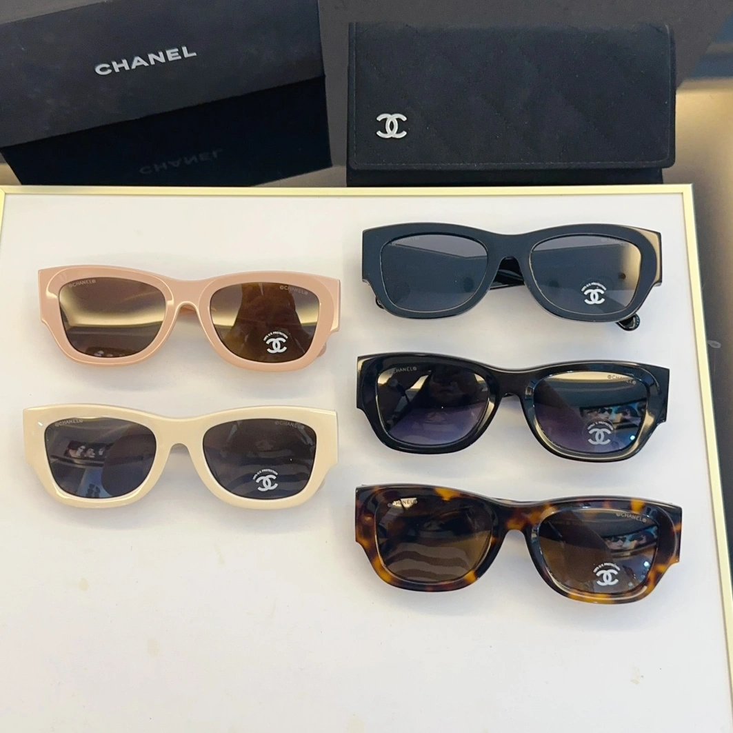 Chanel AAA Quality Sunglasses GoAnywhere 8643