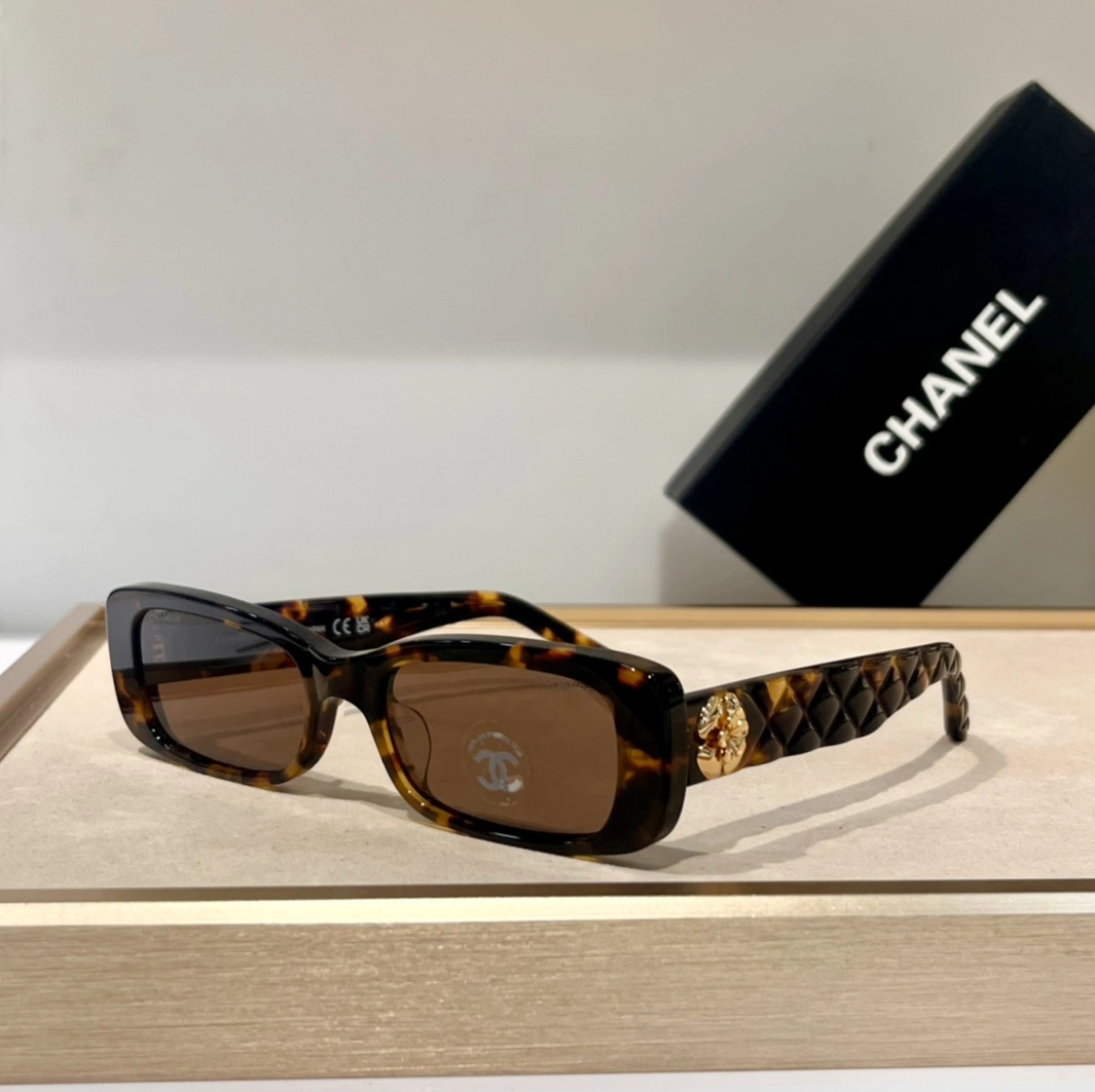 Chanel AAA Quality Sunglasses GoodFit 2423