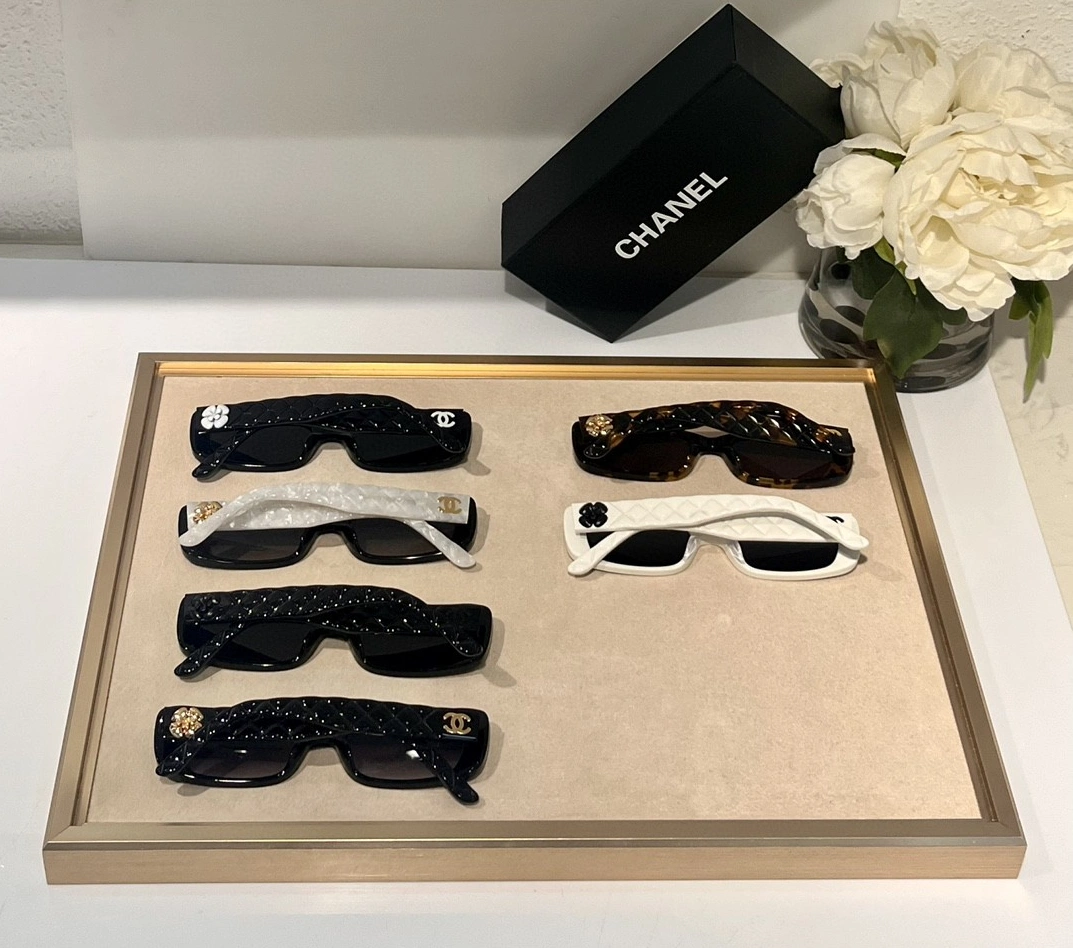 Chanel AAA Quality Sunglasses GoodFit 2423
