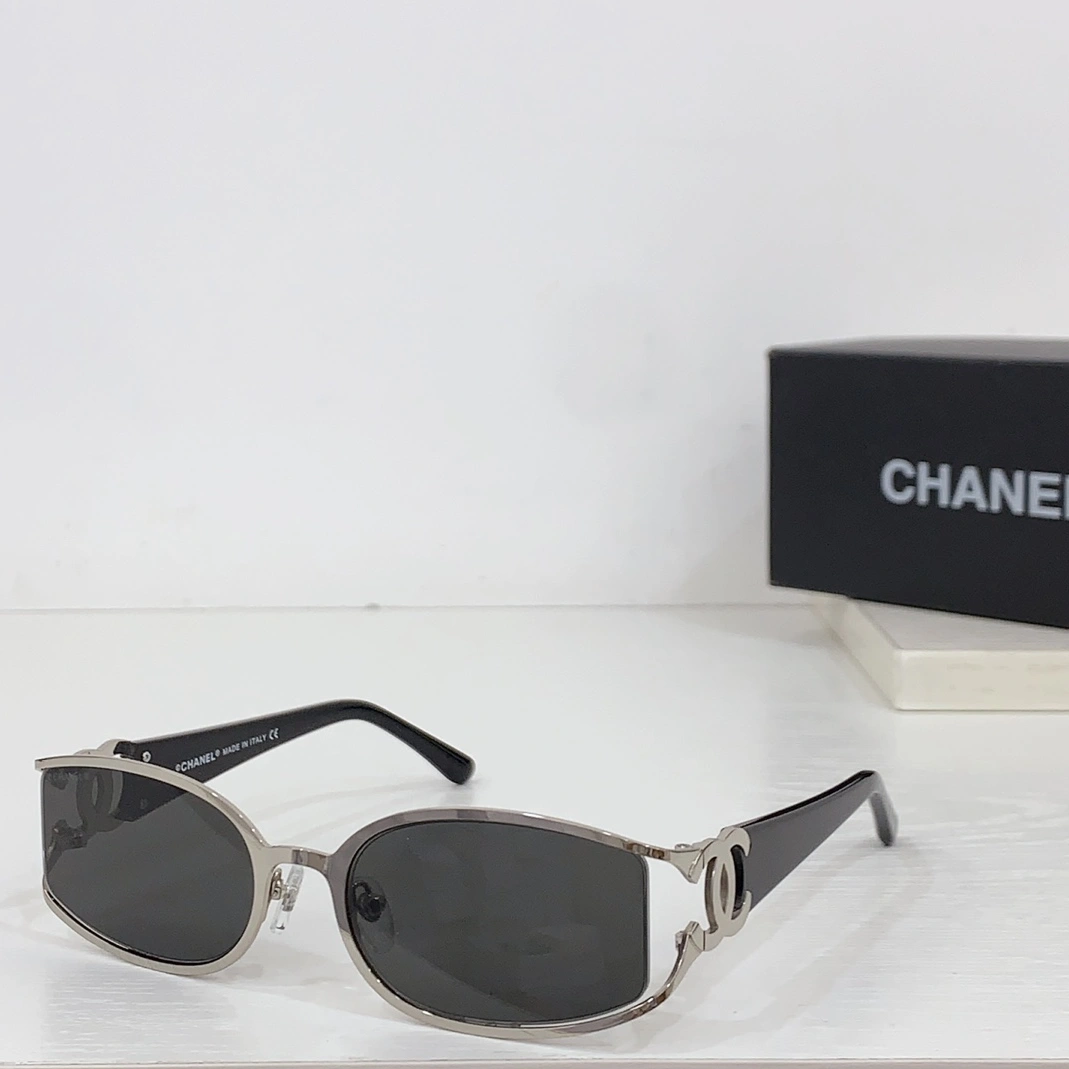 Chanel AAA Quality Sunglasses HighQuality 3890