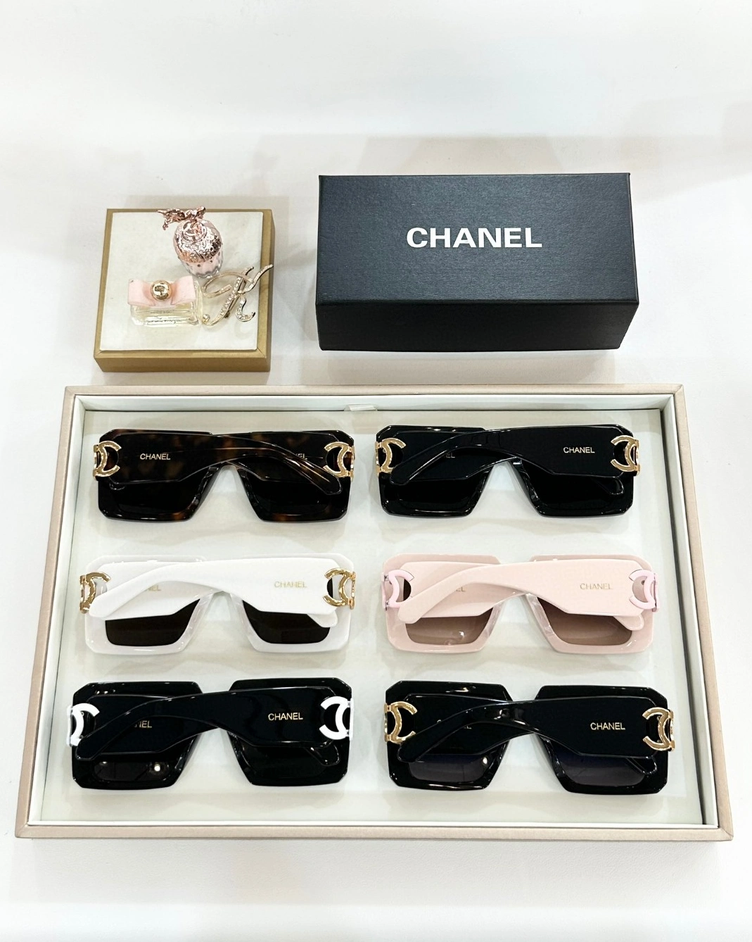 Chanel AAA Quality Sunglasses HighQuality 4985