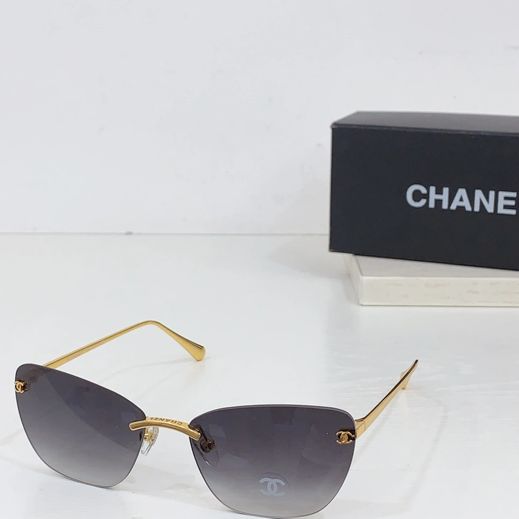 Chanel AAA Quality Sunglasses NewStyle 4425