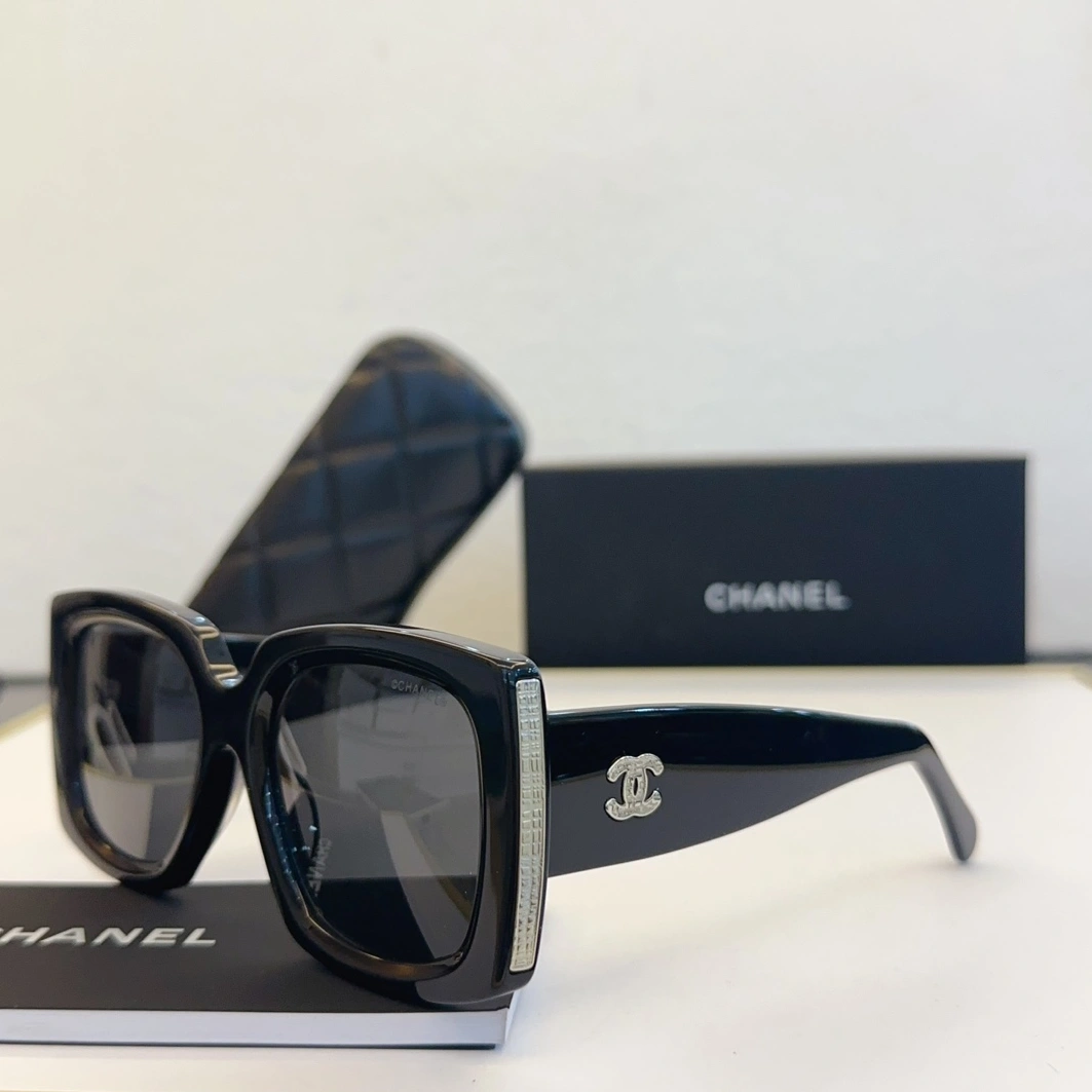 Chanel AAA Quality Sunglasses NewStyle 4750