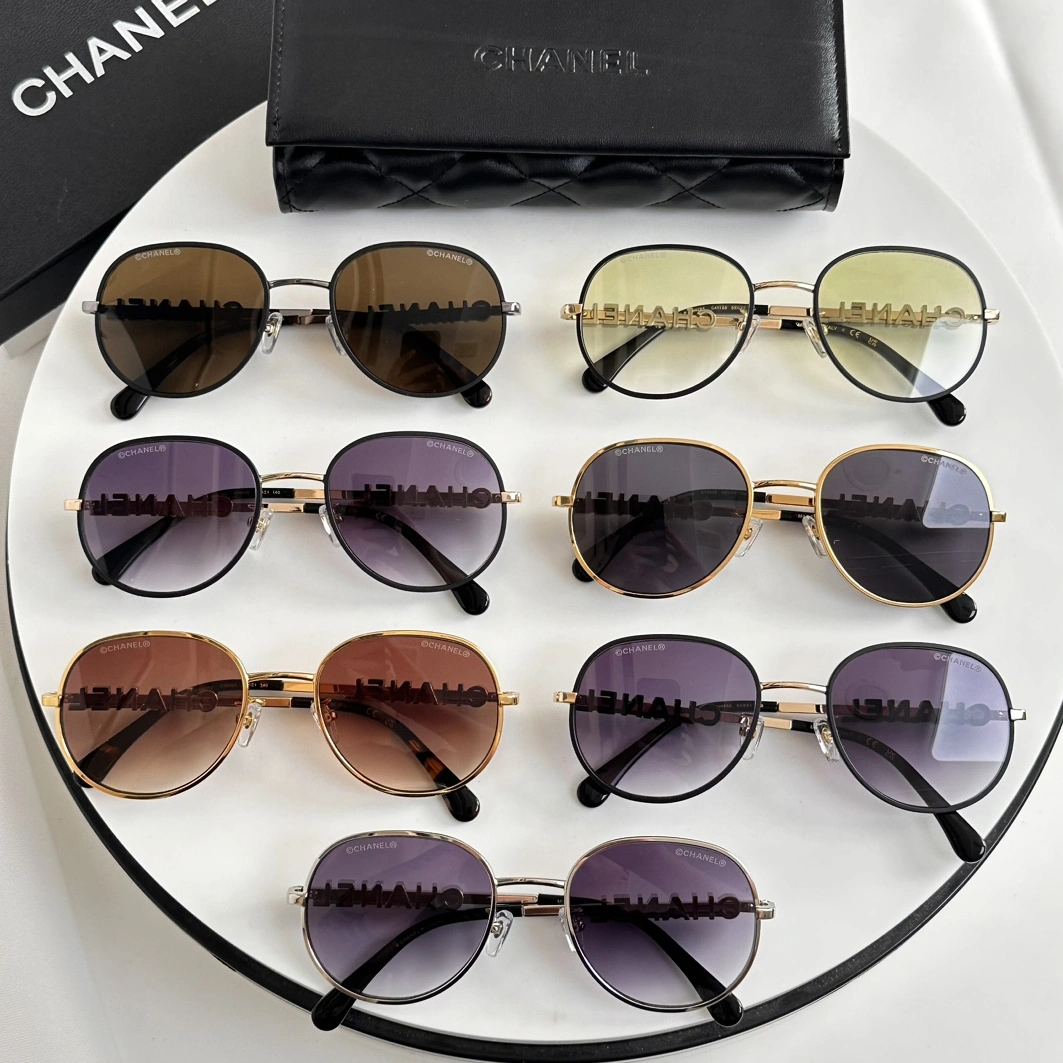 Chanel AAA Quality Sunglasses Practical 7405