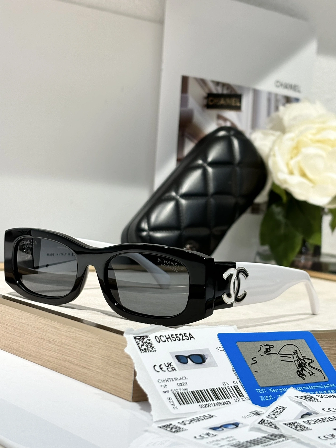 Chanel AAA Quality Sunglasses Refined 3528