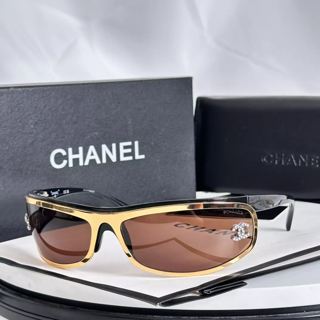 Chanel AAA Quality Sunglasses Refined 4577