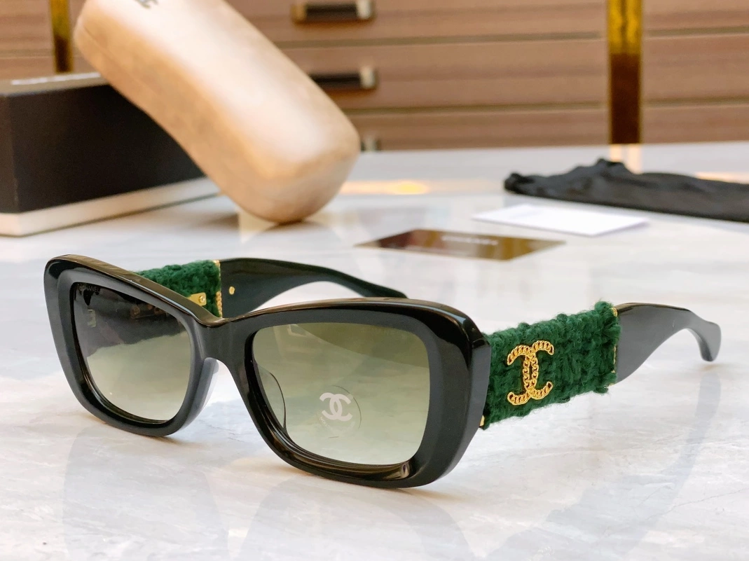 Chanel AAA Quality Sunglasses Reliable 9398