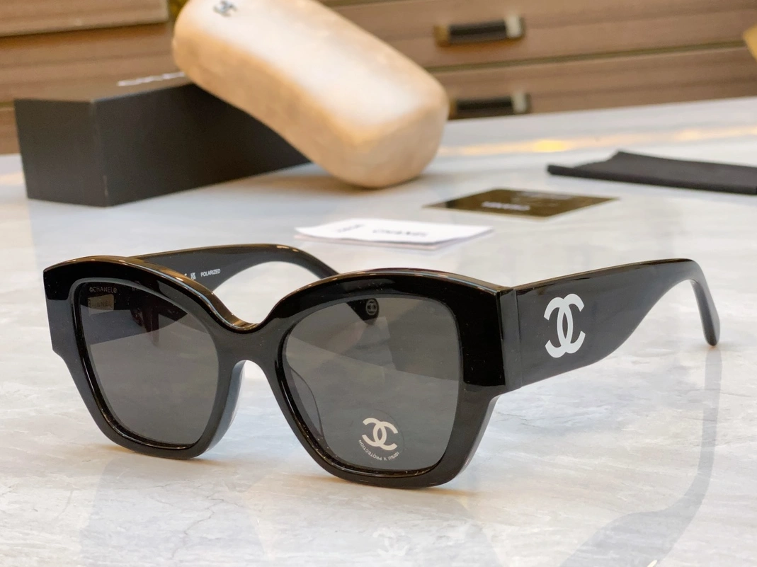Chanel AAA Quality Sunglasses Resilient 5346