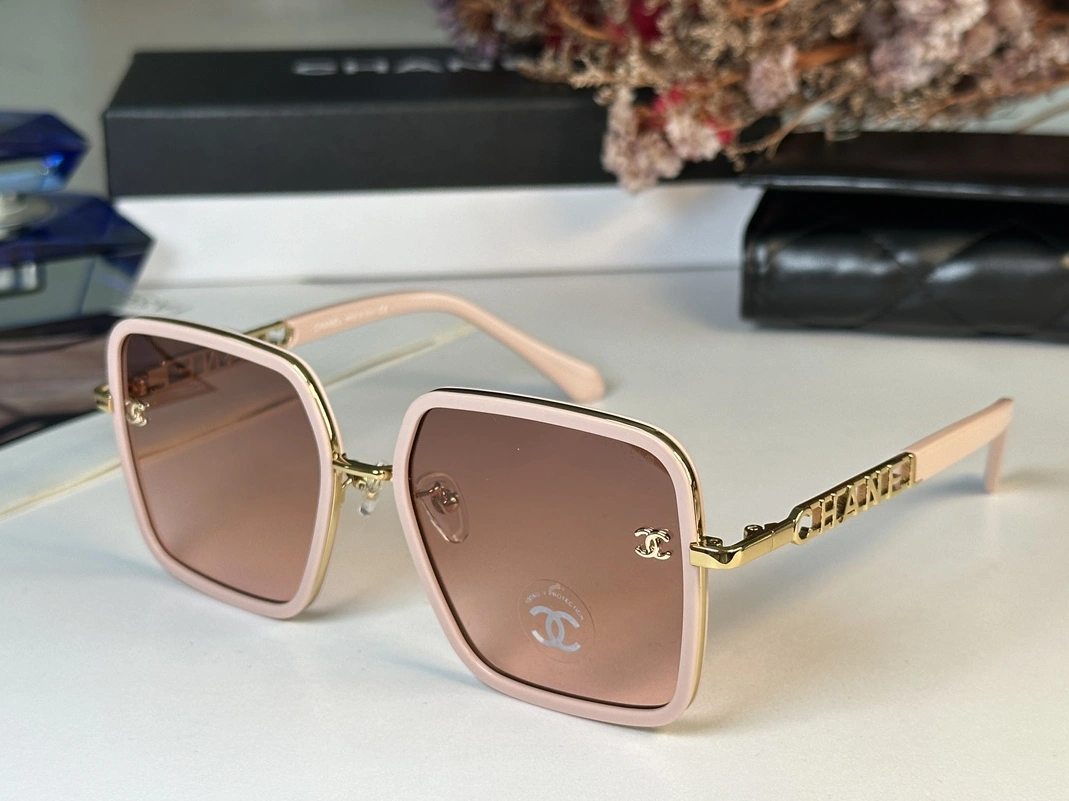 Chanel AAA Quality Sunglasses SmartChoice 8182