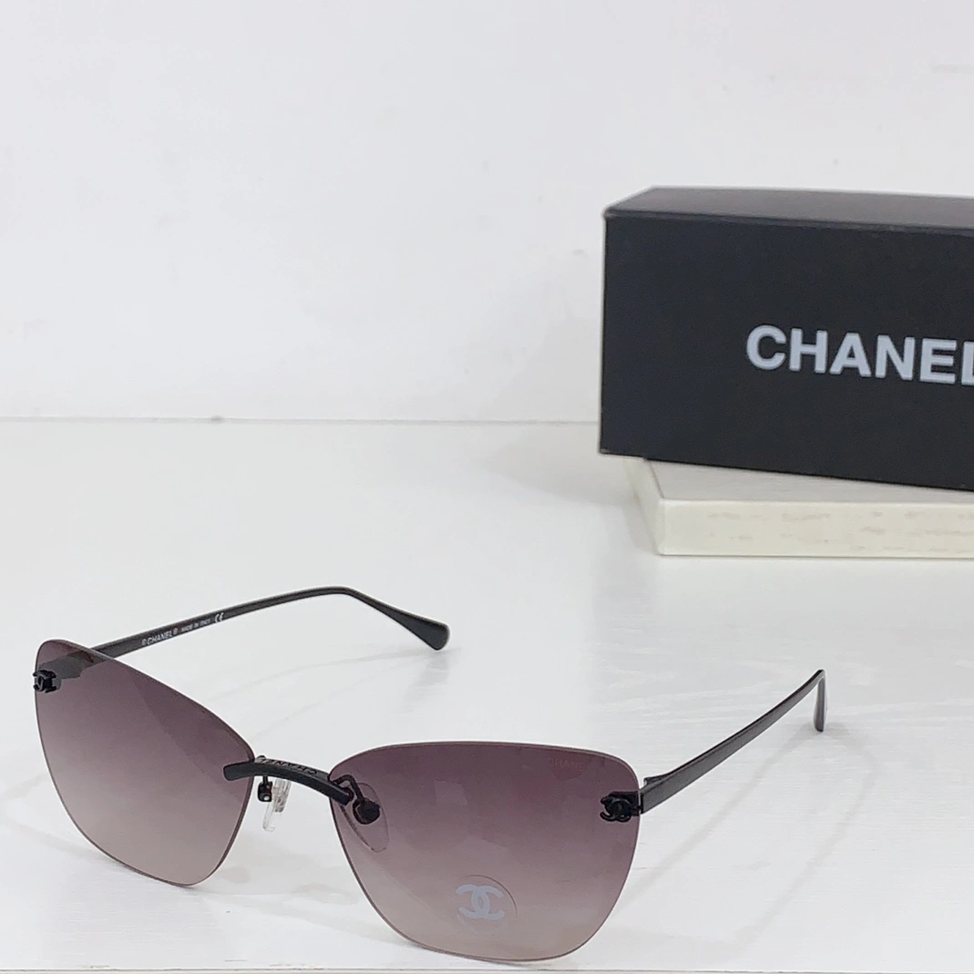 Chanel AAA Quality Sunglasses SmartChoice 8408