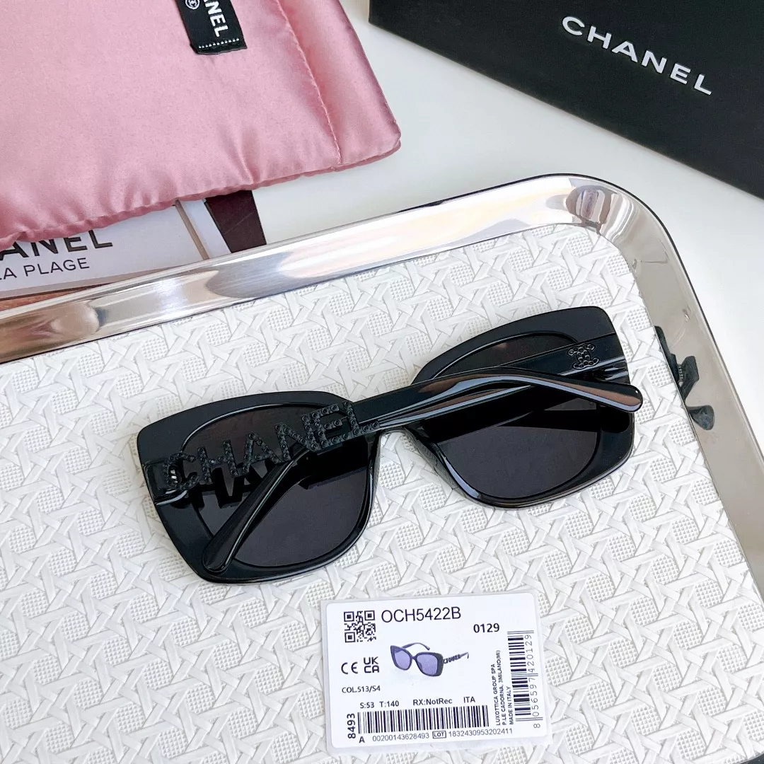 Chanel AAA Quality Sunglasses SmartChoice 8616