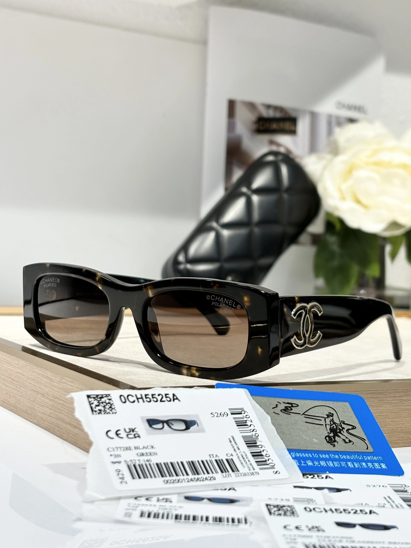 Chanel AAA Quality Sunglasses Soft 9547