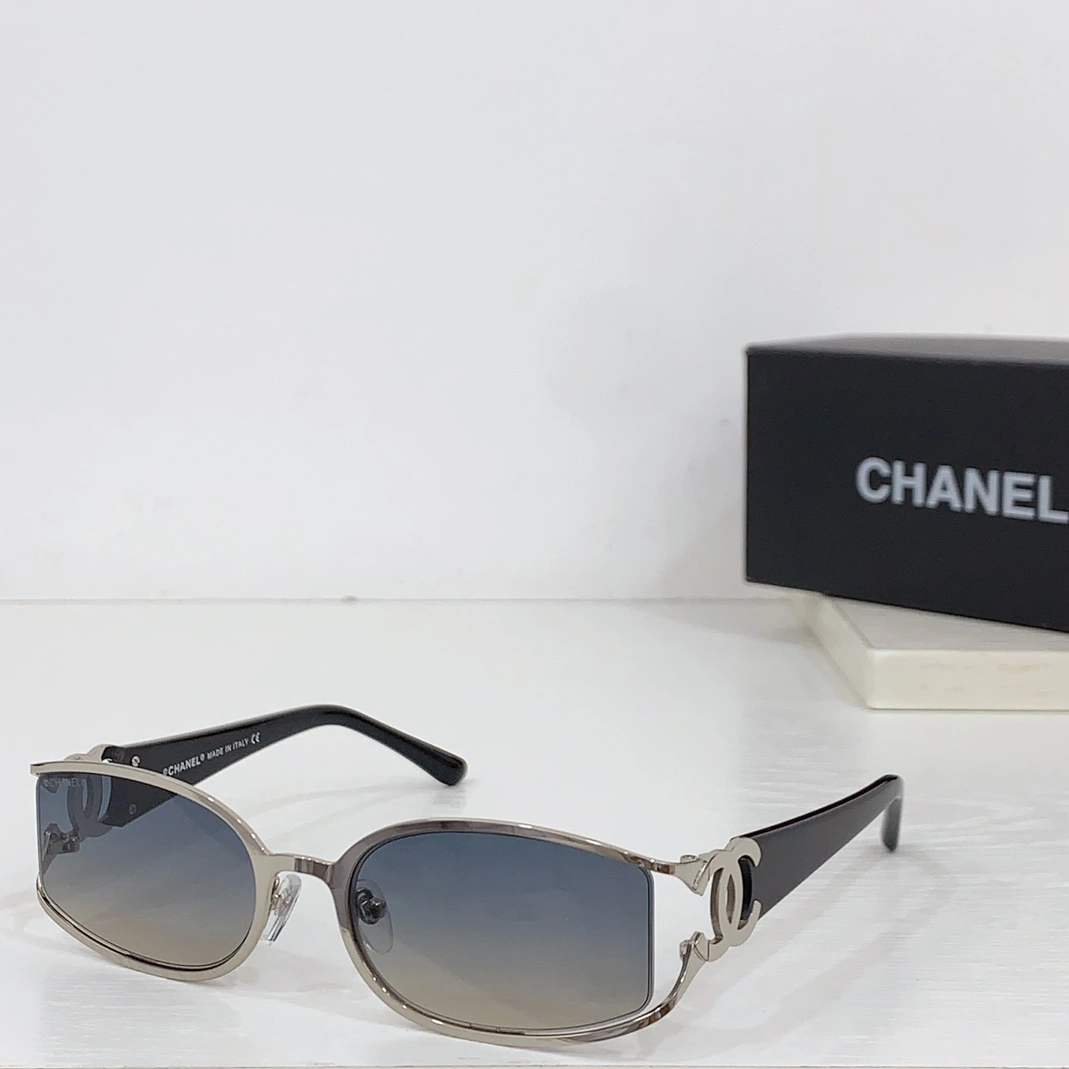 Chanel AAA Quality Sunglasses Sophisticated 7698