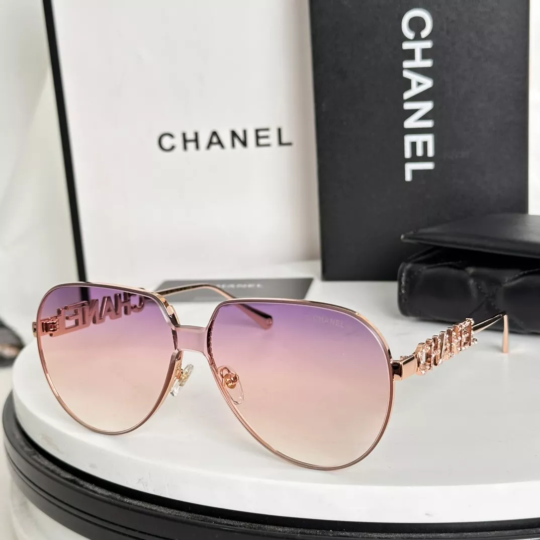 Chanel AAA Quality Sunglasses Sophisticated 9443