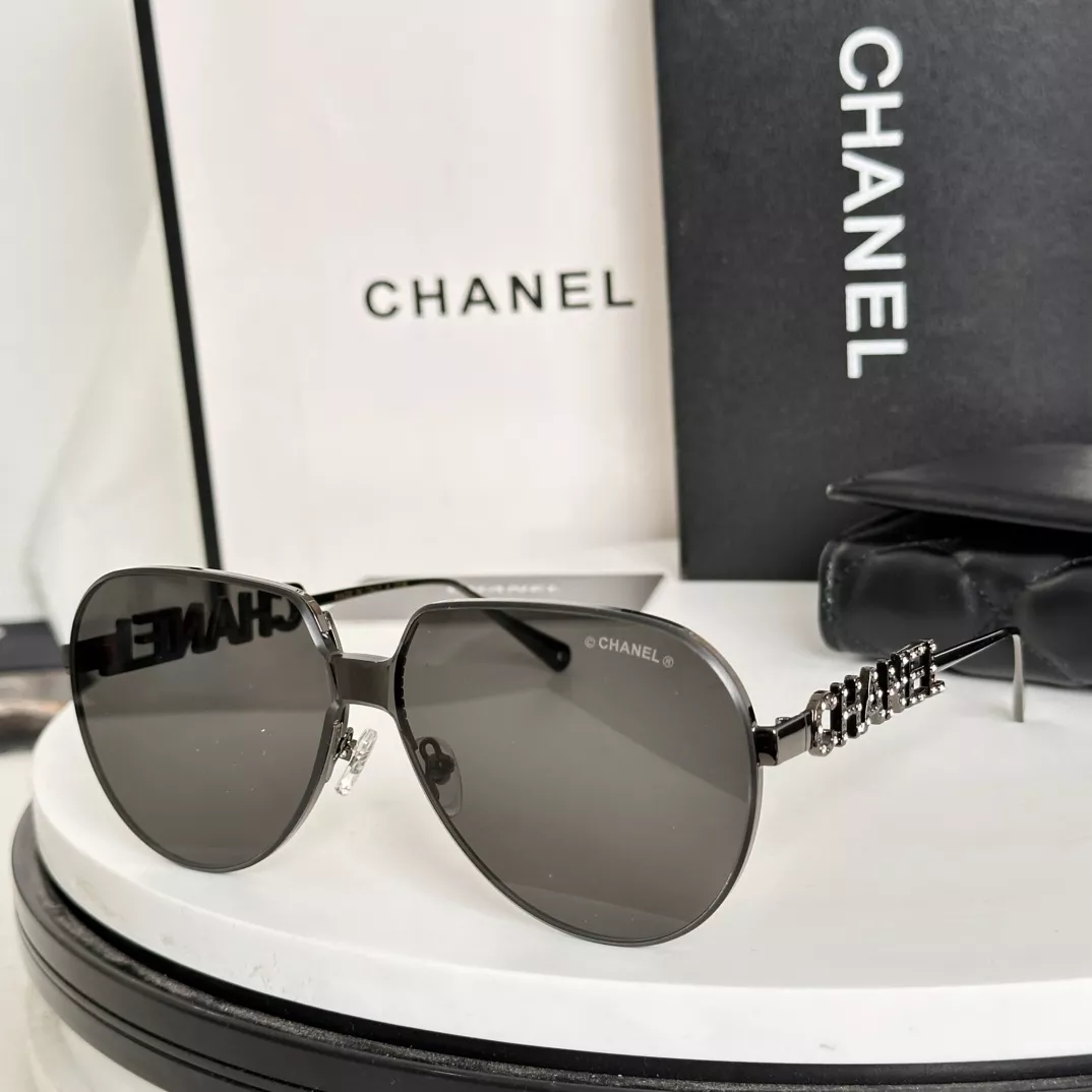 Chanel AAA Quality Sunglasses StreetReady 1736