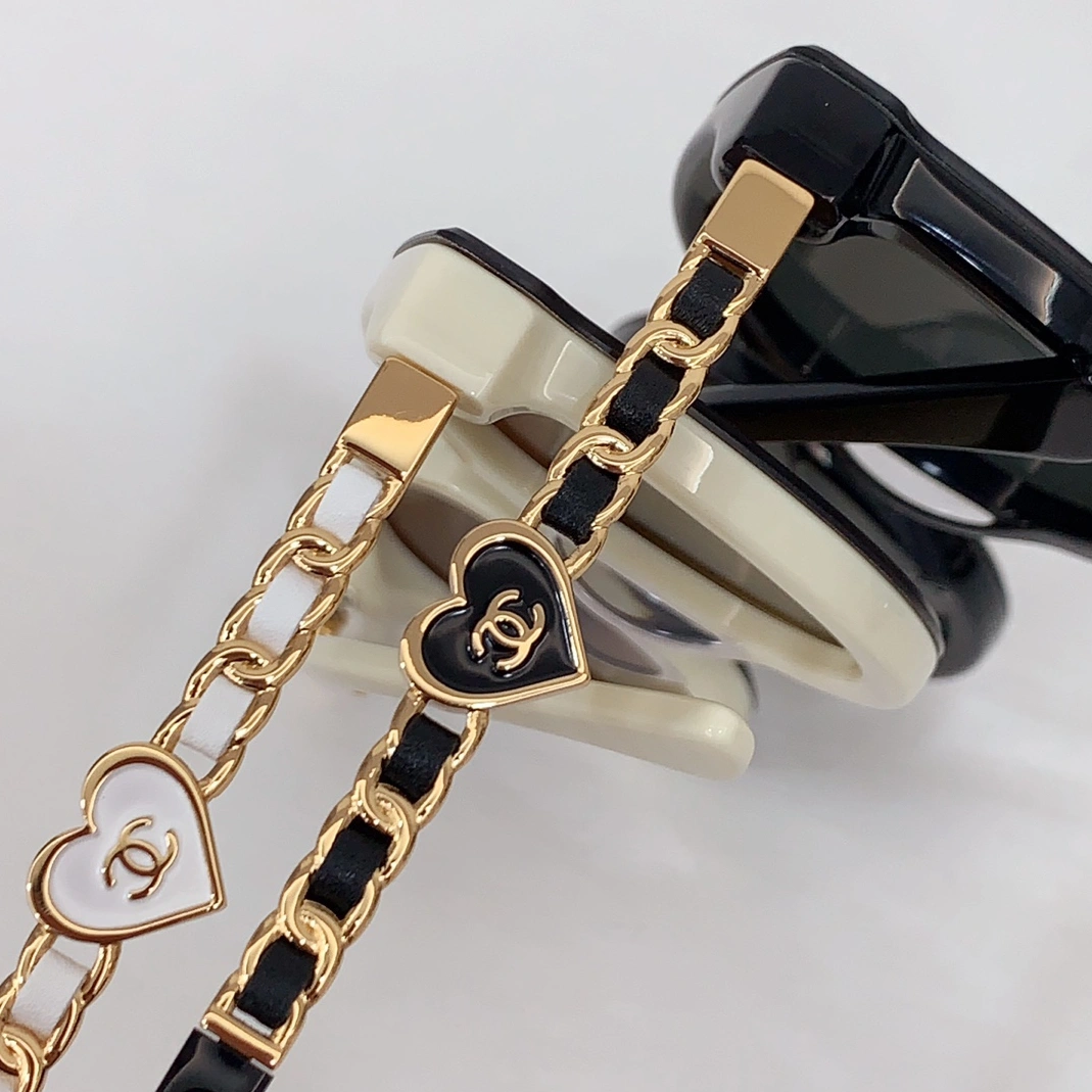 Chanel AAA Quality Sunglasses Trendsetting 2487