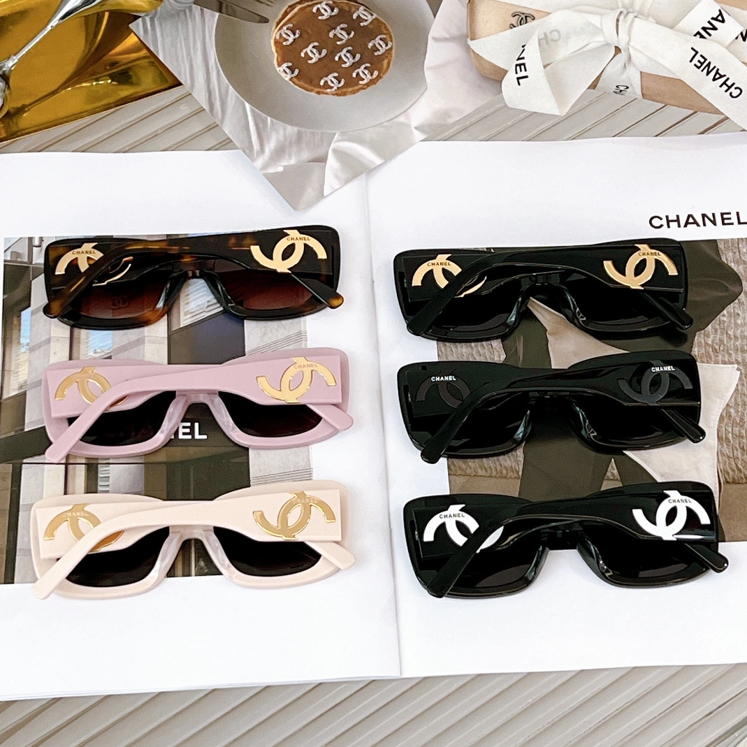 Chanel AAA Quality Sunglasses Unique 6899