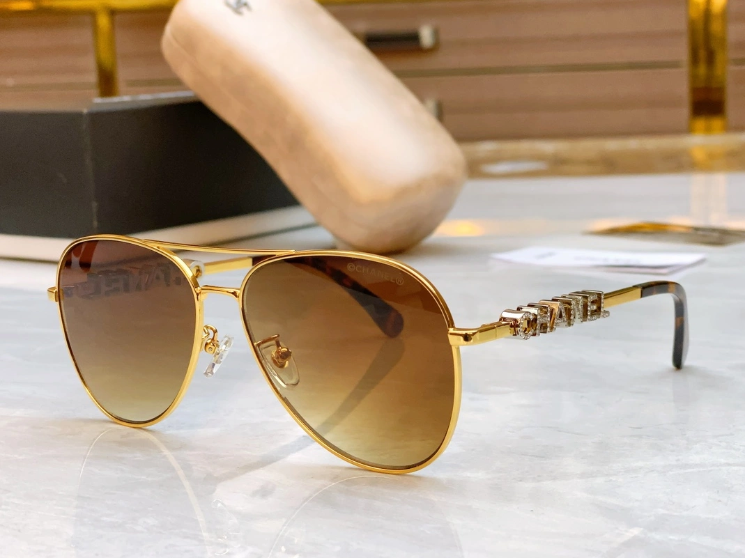 Chanel AAA Quality Sunglasses UrbanStyle 4244