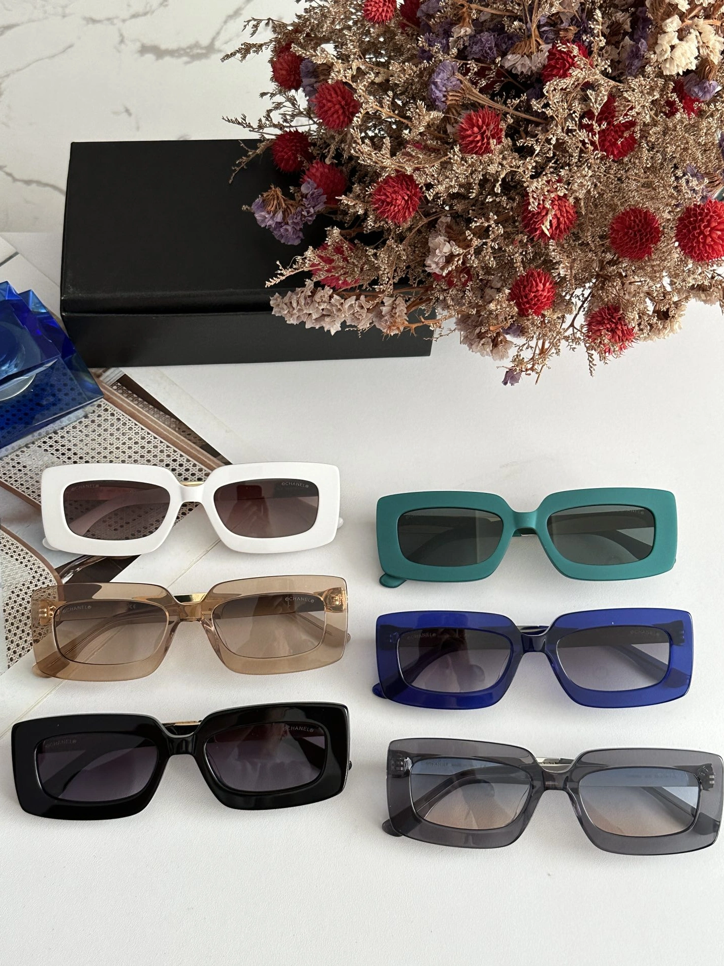 Chanel AAA Quality Sunglasses Vibrant 5493