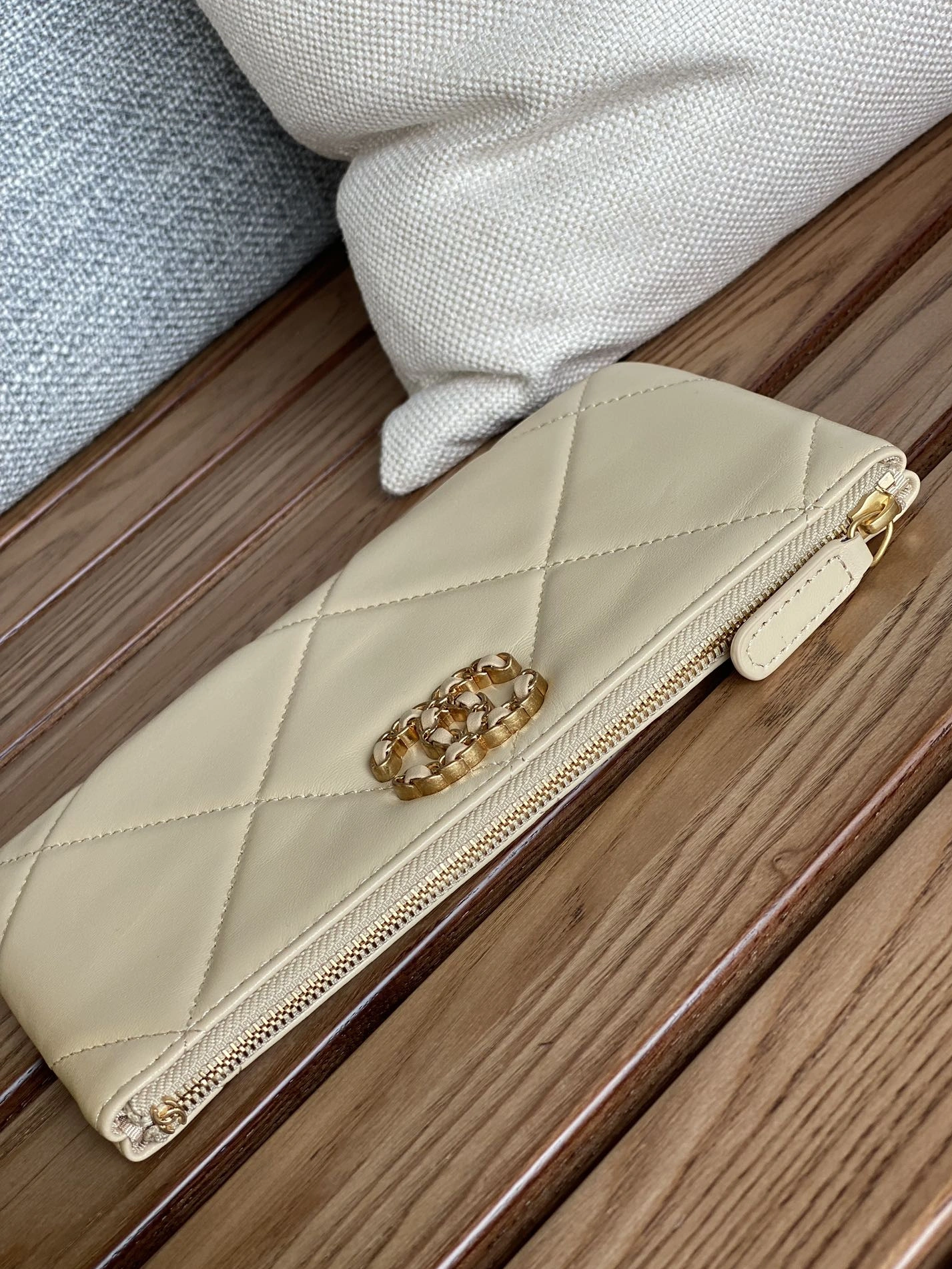 Chanel AAA Quality Wallets Breathable 2234