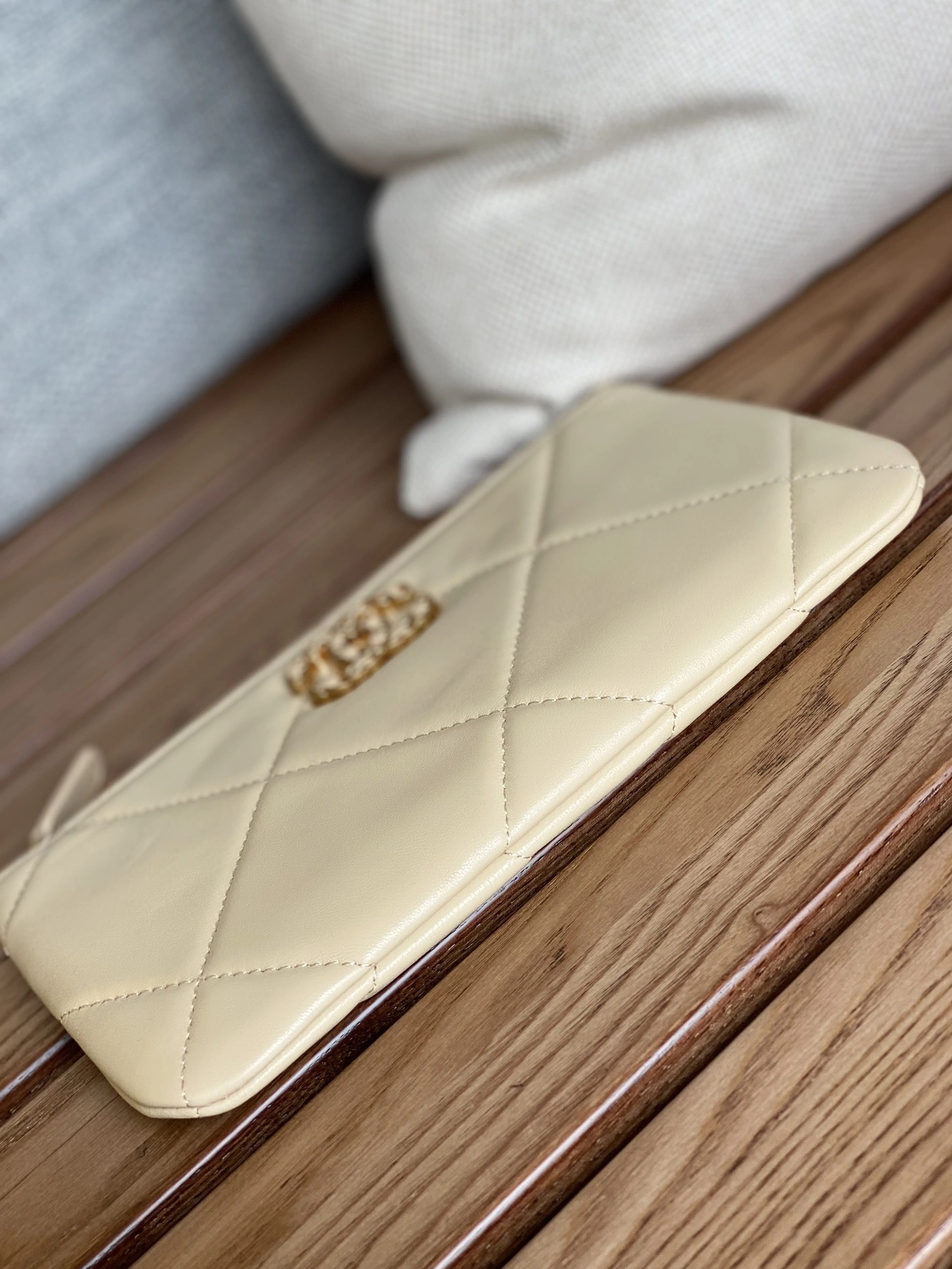Chanel AAA Quality Wallets Breathable 2234