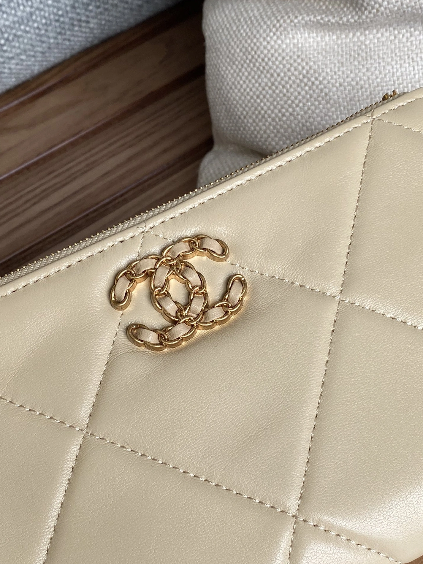 Chanel AAA Quality Wallets Breathable 2234