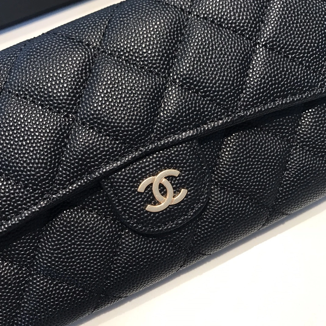 Chanel AAA Quality Wallets For Women Minimalist 2495