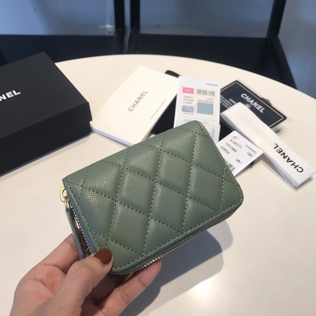 Chanel AAA Quality Wallets For Women Trendsetting 1828