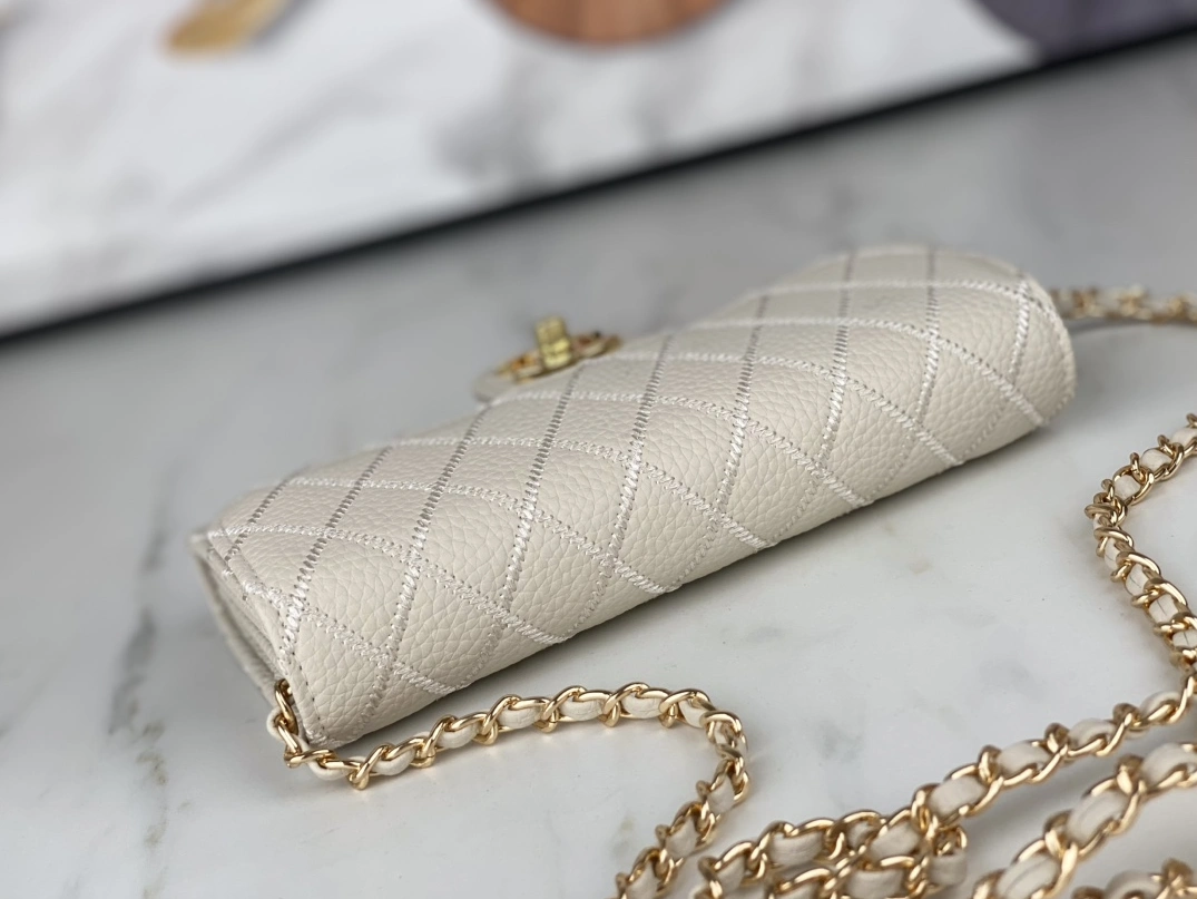 Chanel AAA Quality Wallets For Women Vibrant 8465