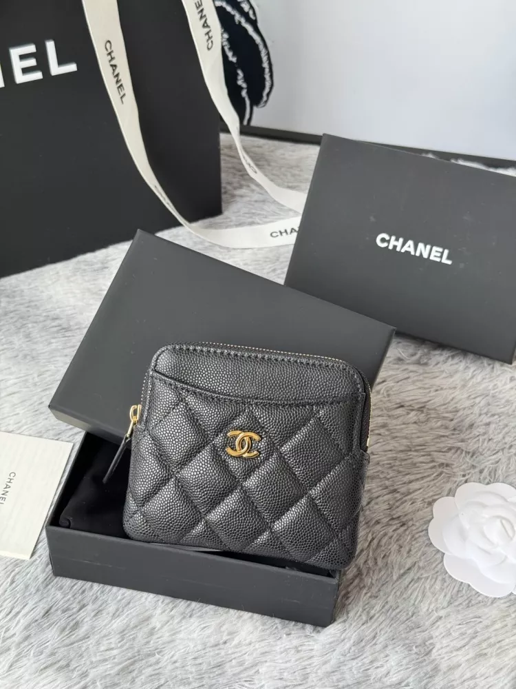 Chanel AAA Quality Wallets In Gold For Women StreetReady 5000