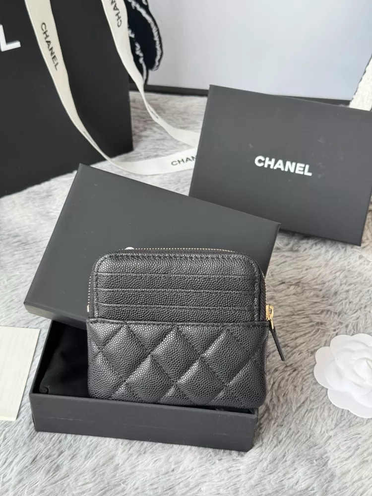 Chanel AAA Quality Wallets In Gold For Women StreetReady 5000
