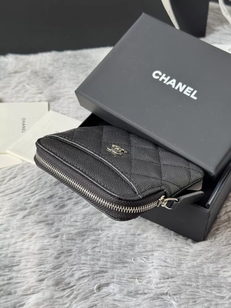 Chanel AAA Quality Wallets In Silver For Women Sophisticated 8619