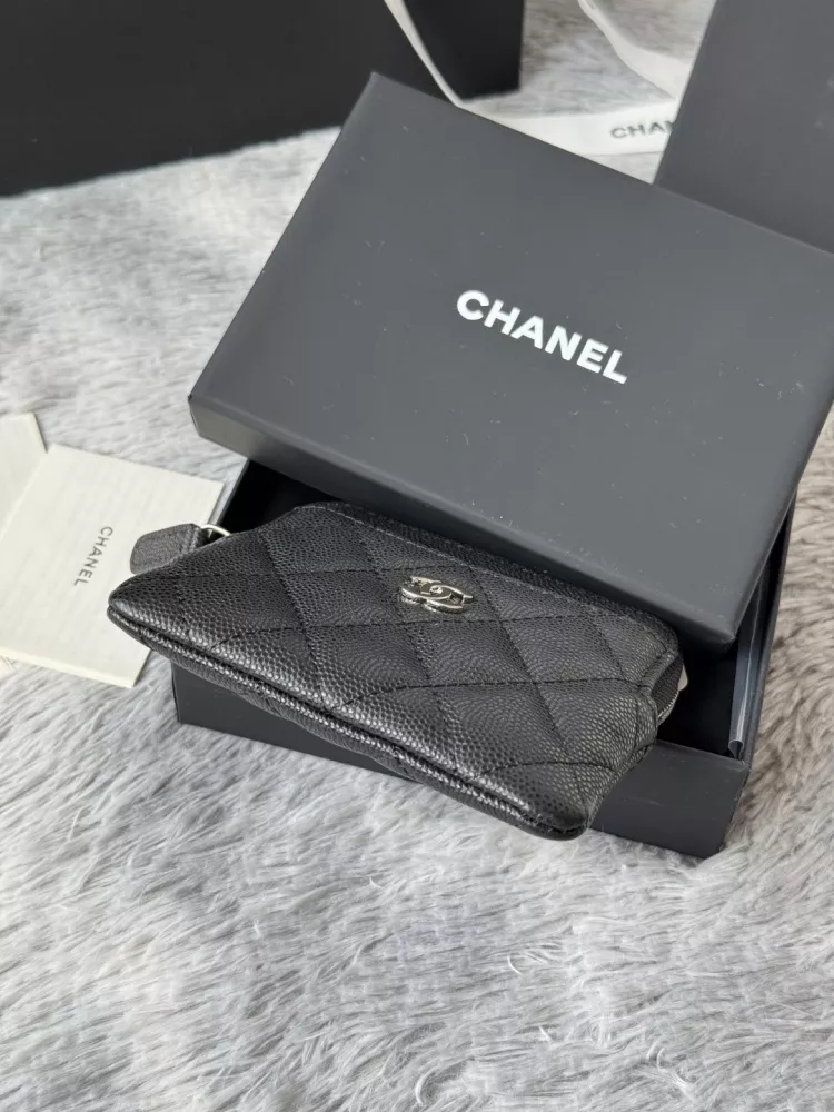 Chanel AAA Quality Wallets In Silver For Women Sophisticated 8619