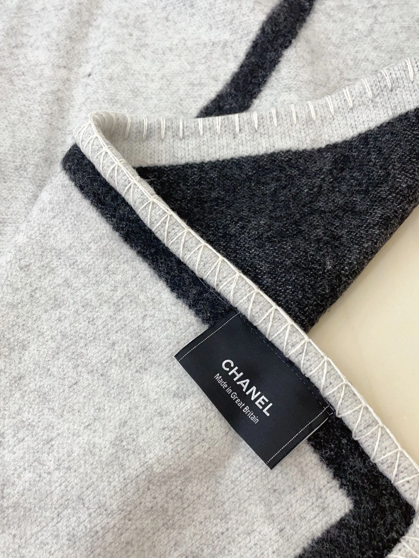 Chanel Blanket EasyMatch 9359