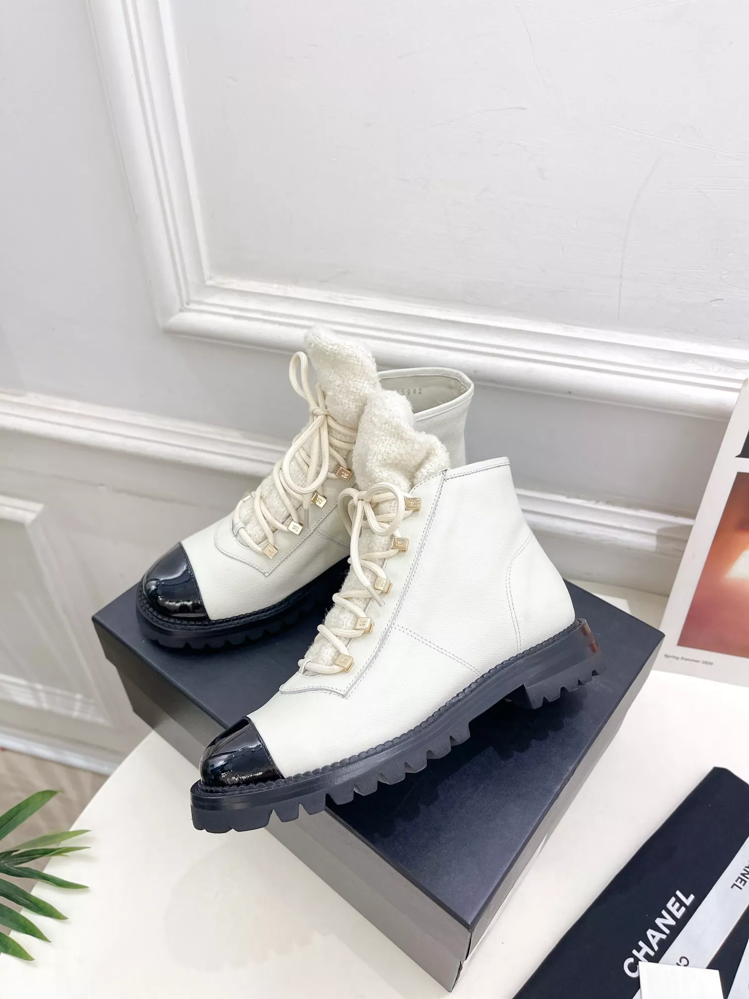 Chanel Boots For Women EasyMatch 7309